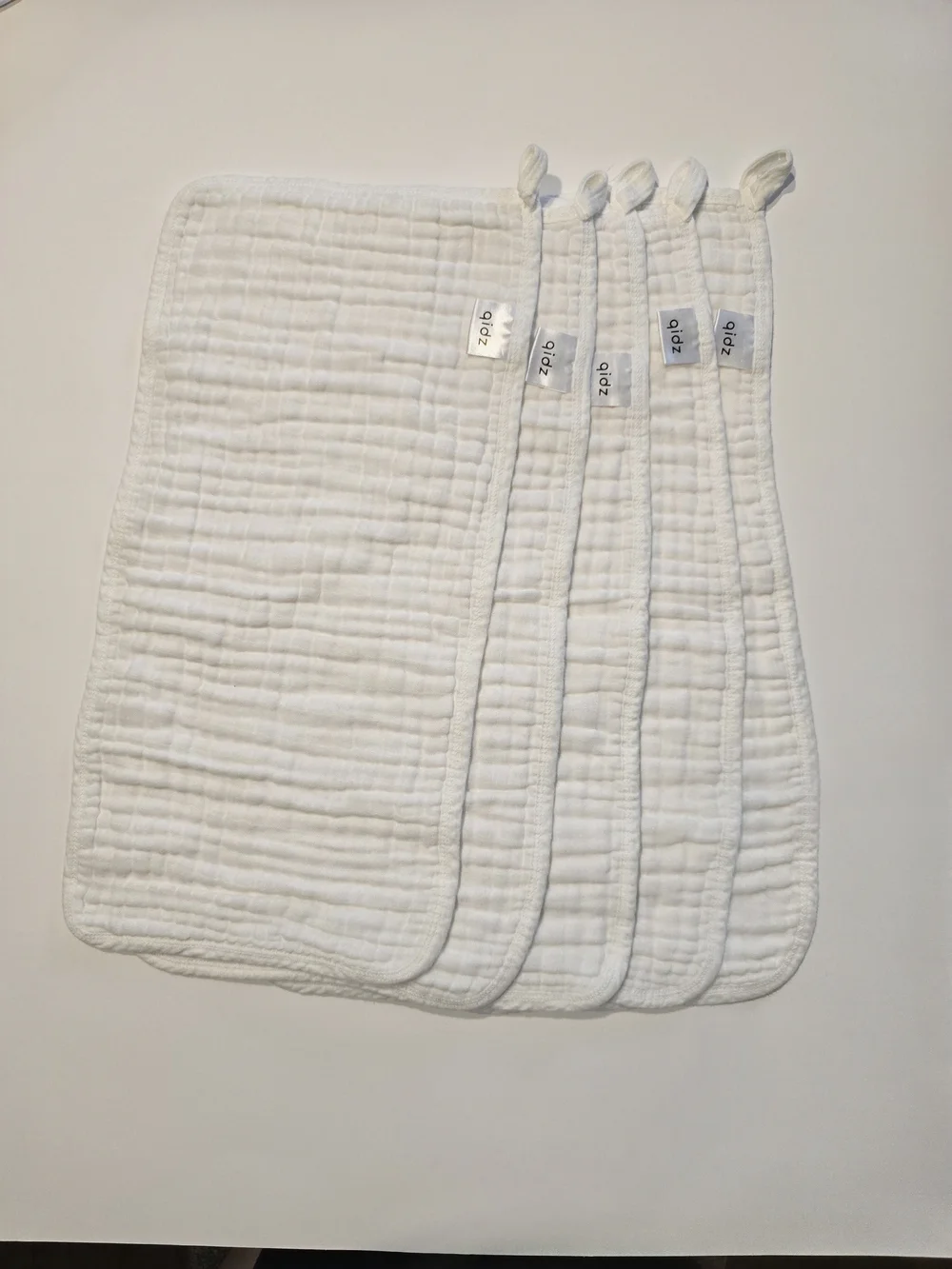 zipb White Muslin Burp Cloths - Set of 5. NWOT